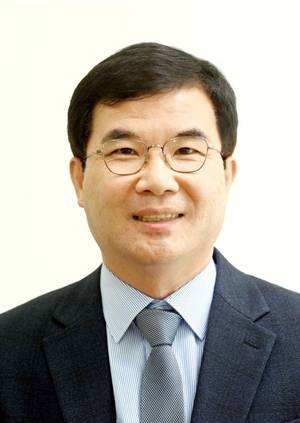 홍병문 서울경제 논설위원