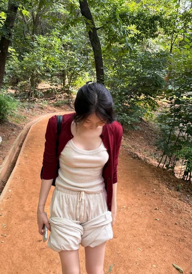 이채연 공연 후 수건 쓴 모습