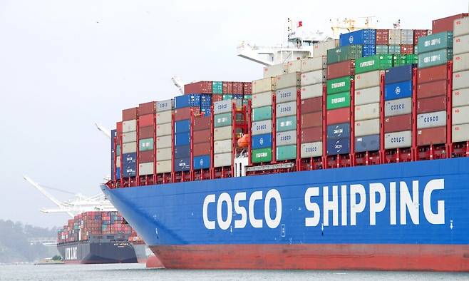 중국 국영선사 코스코(COSCO) 컨테이너선. 월드카고뉴스
