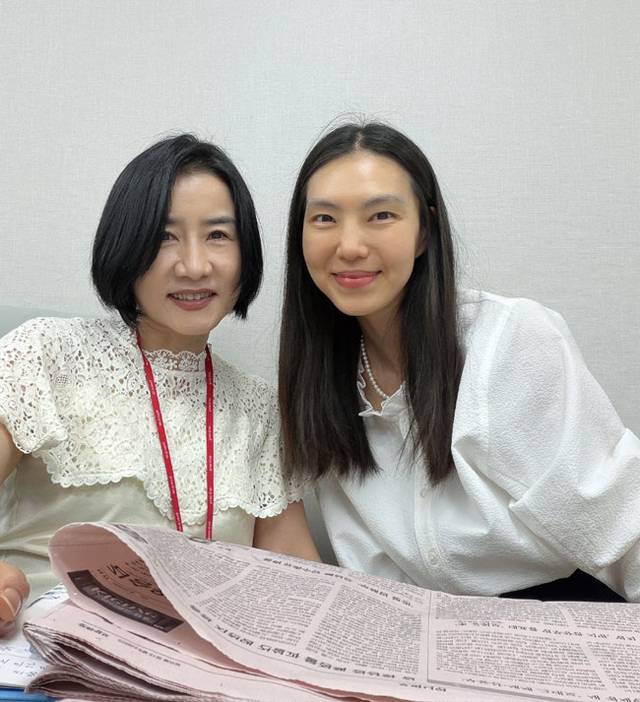 박레아(오른쪽) 후배는 필자보다 한참 어리지만, 그 깊은 배려심으로 경의를 느끼게 한다.