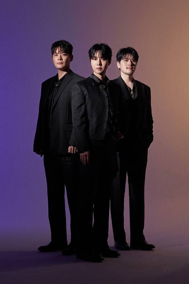 라포엠은 "식사 메뉴를 정할 때 유일하게 투닥거린다"고 할 정도로 돈독한 유대를 이어가고 있다. 왼쪽부터 유채훈, 최성훈, 정민성. 드라마하우스스튜디오 제공