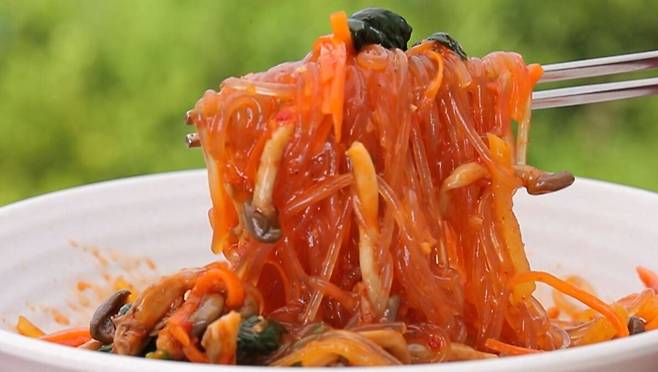 비빔당면. 클립아트코리아 영상 갈무리