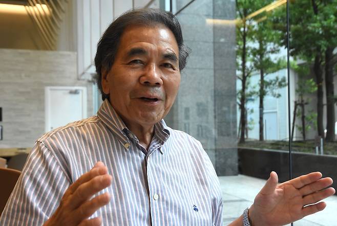 지난 3일 일본 도쿄에서 가바시마 이쿠오 전 구마모토현 지사가 중앙일보와 인터뷰하고 있다. 오누키 도모코 특파원