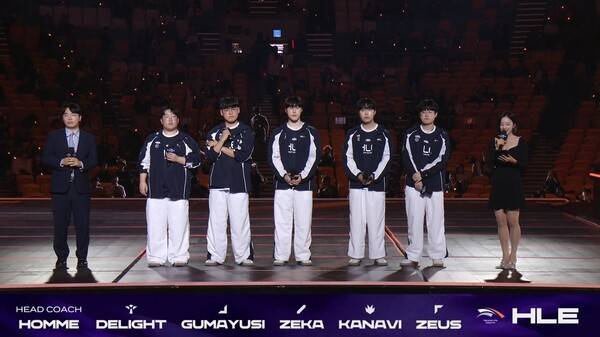 12일 한화생명이 서울 올림픽공원 KSPO돔에서 열린 '2026 우리은행 LoL 챔피언스 코리아(LCK)' 포스트시즌 플레이오프 결승 진출전에서 T1을 세트 스코어 3대1로 꺾었다. (HLE & T1= 3:1)./사진=네이버 치지직 라이브영상 캡처