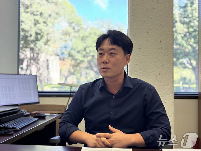 10일(현지시간) 텍사스 주립대학 댈러스 캠퍼스 심규상 행정·정치·정책대학원 조교수가 인터뷰 도중 발언하고 있다. 2026.09.10 ⓒ 뉴스1 이훈철 특파원
