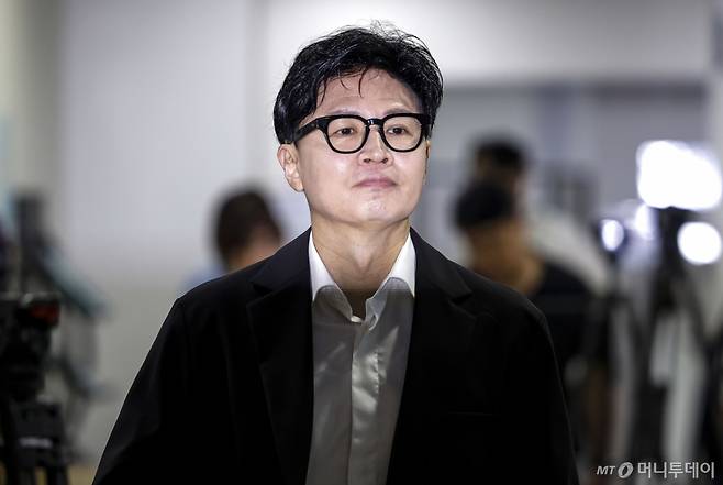 한동훈 의원 국회 이동 장면