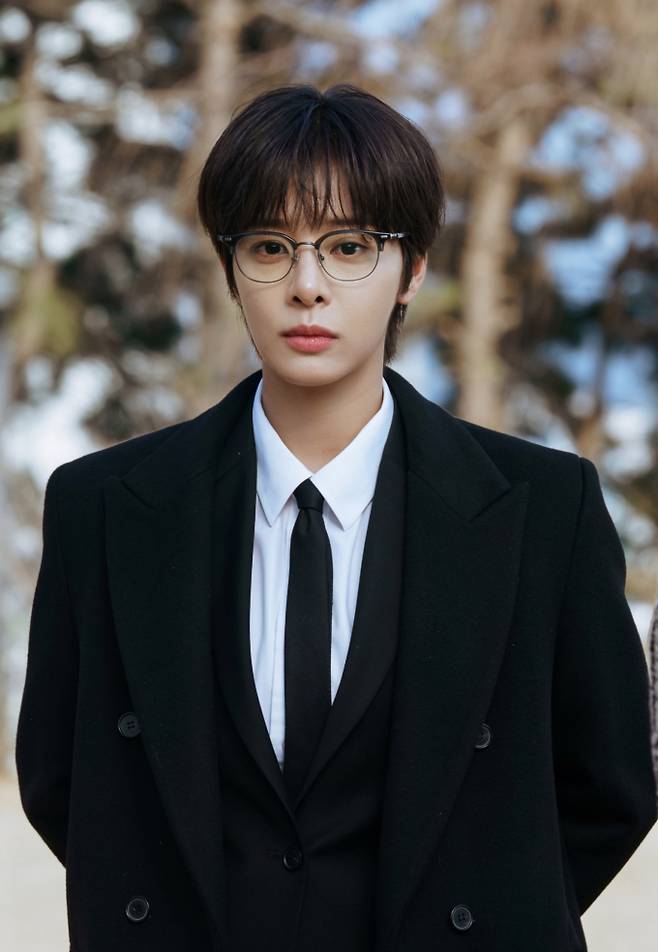 ‘나의 유죄인간’ 설인아, 임시완 잡으러 남장 잠입 (제공: tvN)