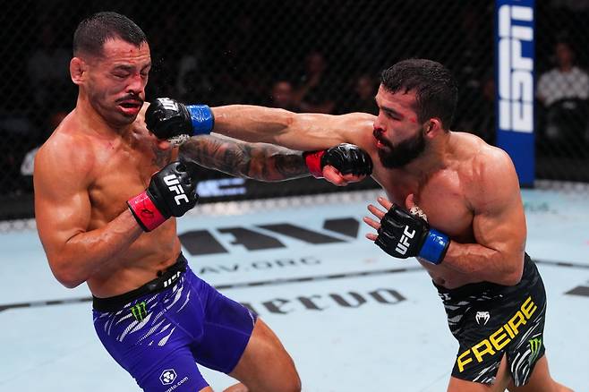 파트리시우 핏불(오른쪽). 사진=UFC