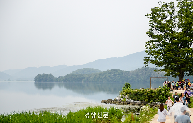 수도권 대표적인 걷기 명소 두물머리. 경향신문 자료사진