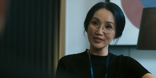 ** 로또 1등 당첨 후에도 빛나는 '박현숙 부장' 리더십, 우리의 인생 로또는?
**