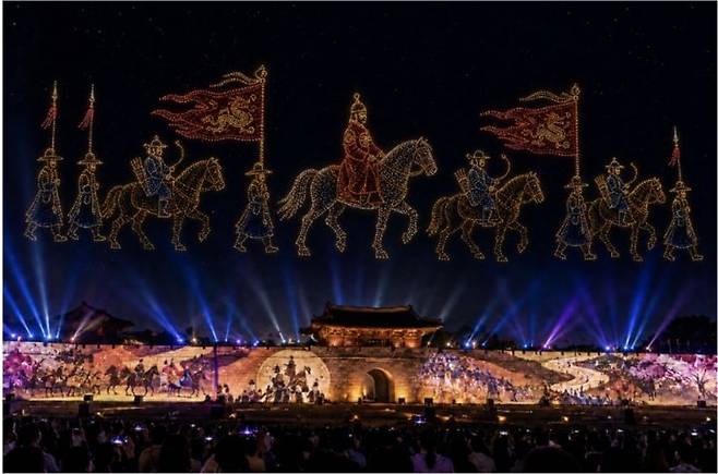‘제23회 서산해미읍성축제’ 의 ‘드론 라이팅 쇼’ 중 ‘태종의 강무 행렬’. 예상 모습 (사진=서산문화재단)  *재판매 및 DB 금지