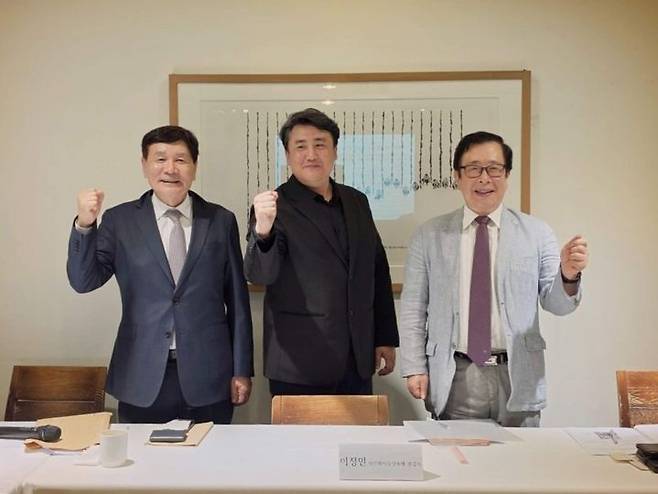 왼쪽부터 임진번 서산문화재단 대표이사, 이정민 축제총감독, 허권 서산문화재단 이사. (사진=서산문화재단)  *재판매 및 DB 금지