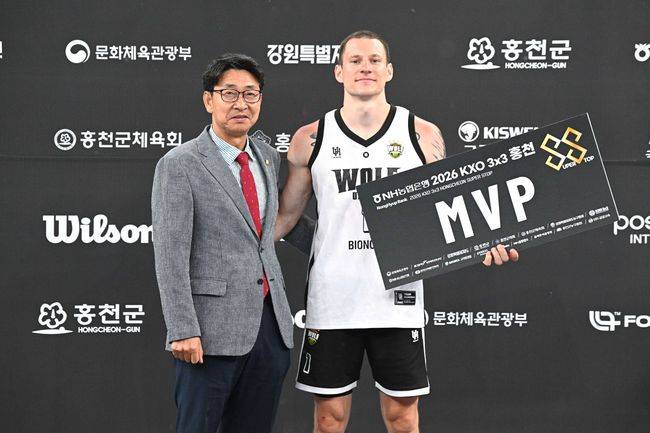 [사진] 홍천슈퍼스탑 MVP 샤로프 / KXO