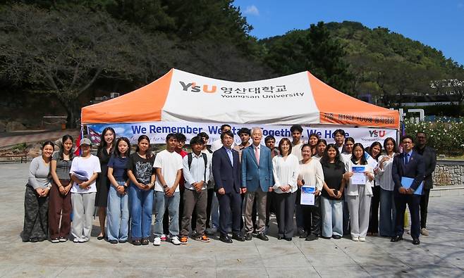 영산대서 네팔 홍수 희생자 추모식 [영산대학교 제공. 재판매 및 DB 금지]