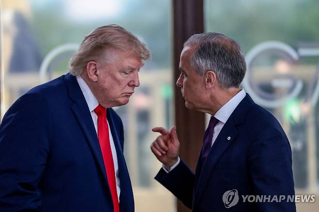 트럼프와 카니  [로이터=연합뉴스. 재판매 및 DB 금지]