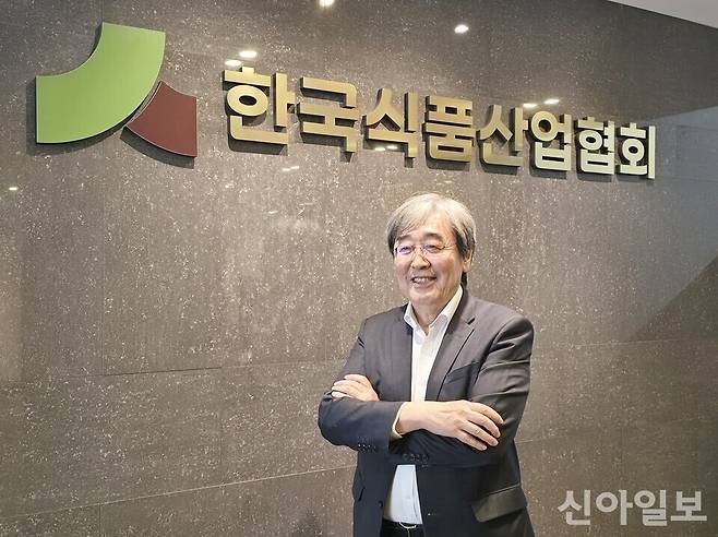 박진선 한국식품산업협회 회장. [사진=신현숙 기자]