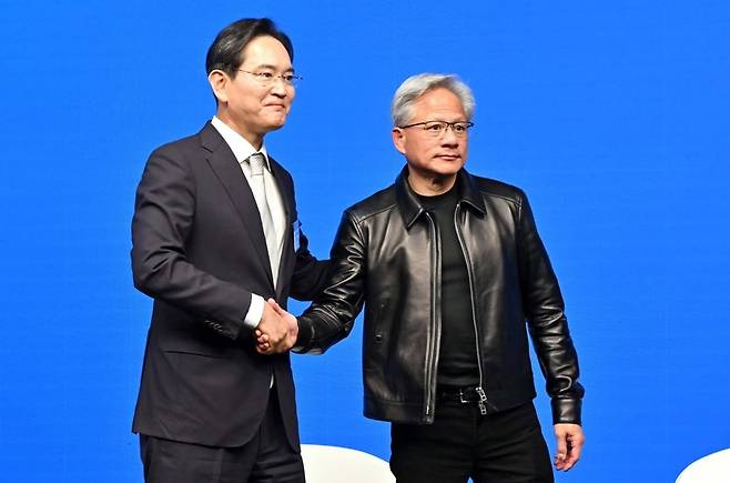이재용 삼성전자 회장과 젠슨 황 엔비디아 CEO / 사진=연합뉴스