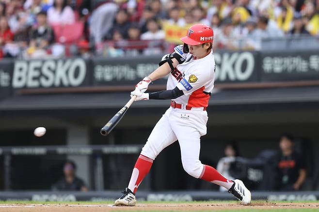 KIA 박정우가 26일 광주-기아 챔피언스 필드에서 열린 2026 KBO리그 정규시즌 LG전에서 안타를 치고 있다. 사진 | KIA 타이거즈