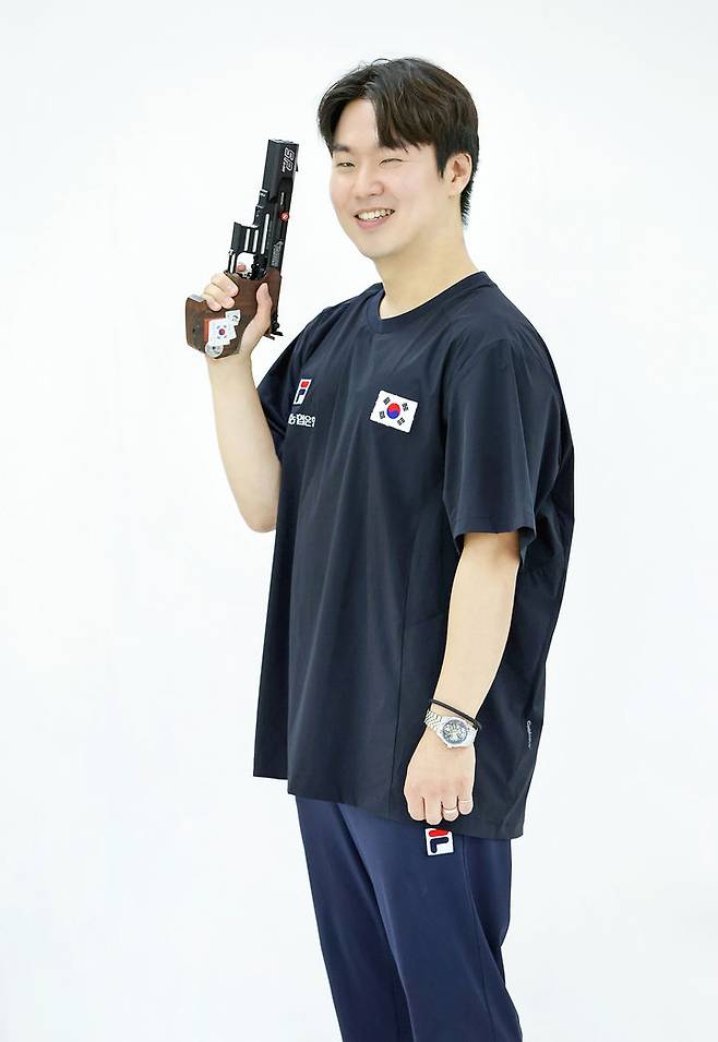 [서울=뉴시스] 사격 국가대표 이건혁. (사진=대한사격연맹 홈페이지 캡처)
