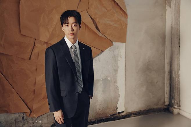 웰메이드 ‘브루노바피’ 2026 FW 컬렉션 남궁민 화보