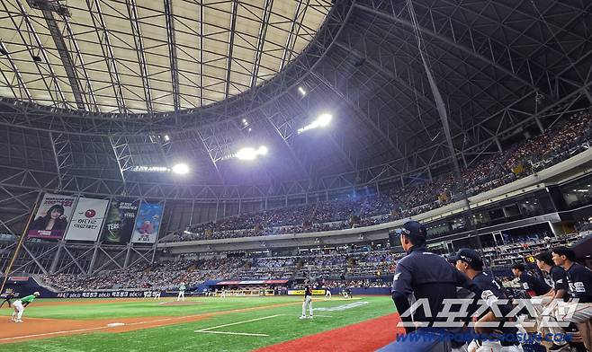 6일 서울 고척돔에서 열린 KBO리그 키움과 한화의 경기. 키움 구단 신기록 9경기 연속 매진을 기록한 고척돔. 고척=송정헌 기자songs@sportschosun.com/2025.07.06/