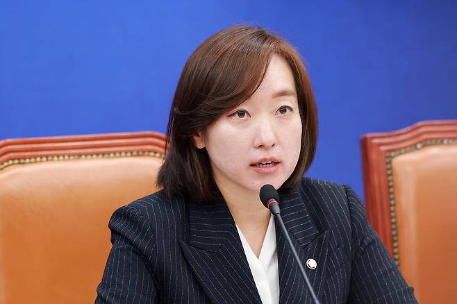 더불어민주당 원내대변인인 전은수 의원. 연합뉴스