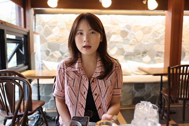 김수연(30·여)씨가 전남광주 동구 동명동 한 카페에서 본인의 포부를 밝히고 있다. /김성빈 기자 ksb@namdonews.com