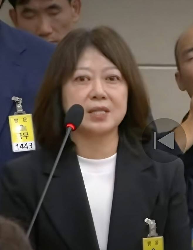 박수경 듀오 대표이사가 6일 국회 과학기술정보방송통신위원회 국정감사에 증인으로 출석해 답변을 하고 있다. (사진=국회방송 유튜브 갈무리)