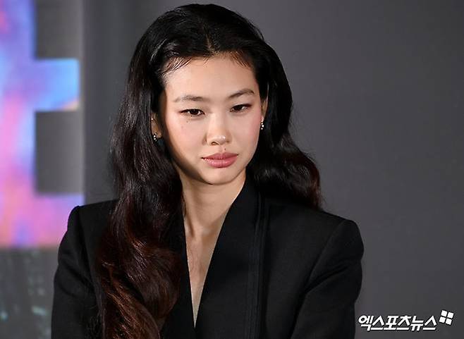 모델 겸 배우 정호연