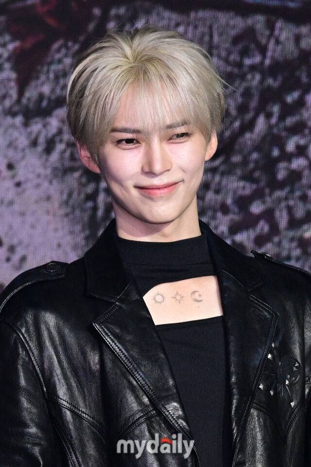 2026년 10월 12일 오후 서울 신수동 레이어스튜디오11에서 진행된 첫 솔로 EP 앨범 'DEAD:ALIVE(데드얼라이브)' 발매 기념 쇼케이스에서 성한빈이 포즈를 취하고 있다. / 곽경훈 기자 (kphoto@mydaily.co.kr)