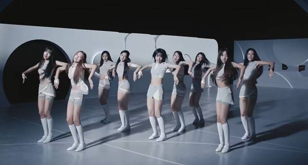 A2O LITE 'NEON' 뮤직비디오 스틸 / 사진=A2O엔터테인먼트