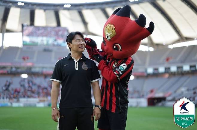 [서울=뉴시스] 프로축구 K리그1 FC서울의 김기동 감독. (사진=한국프로축구연맹 제공) *재판매 및 DB 금지