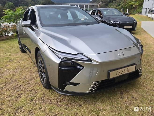 렉서스 올 뉴 ES 350e. /사진=김이재 기자