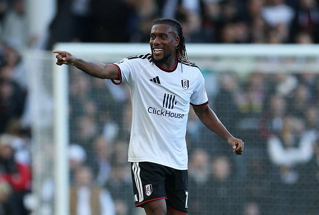 Soccer Football - Premier League - Fulham v Hull City - Craven Cottage, London, Britain - October 17, 2026 Fulham's Alex Iwobi celebrates scoring their first goal Action Images via Reuters/Paul Childs EDITORIAL USE ONLY. NO USE WITH UNAUTHORIZED AUDIO, VIDEO, DATA, FIXTURE LISTS, CLUB/LEAGUE LOGOS OR 'LIVE' SERVICES. ONLINE IN-MATCH USE LIMITED TO 120 IMAGES, NO VIDEO EMULATION. NO USE IN BETTING, GAMES OR SINGLE CLUB/LEAGUE/PLAYER PUBLICATIONS. PLEASE CONTACT YOUR ACCOUNT REPRESENTATIVE FOR FURTHER DETAILS..

<저작권자(c) 연합뉴스, 무단 전재-재배포, AI 학습 및 활용 금지>
