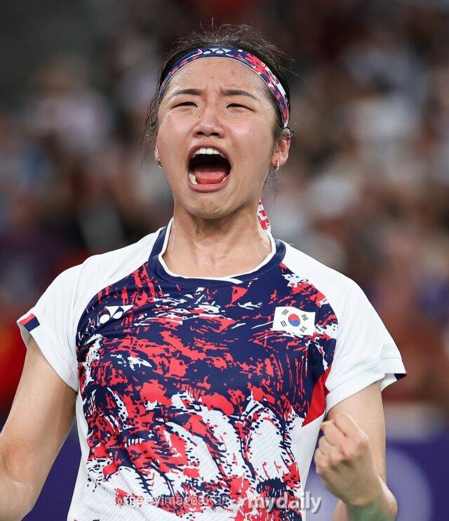 안세영이 2026 덴마크 오픈 여자단식 결승에 올랐다. 지난 2024 파리 올림픽 결승전에서 승리하며 금메달을 확정하고 포효하는 안세영. /게티이미지코리아