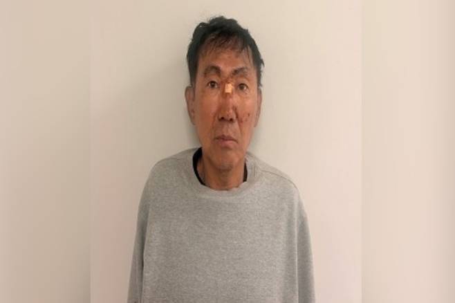 인천 한 대형 상업시설에서 흉기를 휘둘러 시민 8명을 다치게 한 최충락(59)의 신상정보가 16일 공개됐다. 2026.10.16 인천경찰청 제공