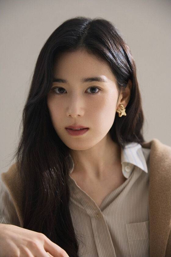 정은채