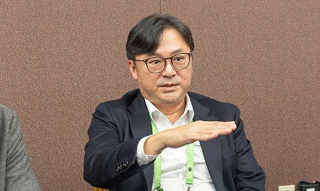 홍근식 대한뇌졸중학회 이사장은 23일 세계일보와의 인터뷰에서 아순덱시안 등 새로운 약물을 활용한 뇌졸중 재발 예방치료의 발전을 긍정적으로 평가하면서 고혈압·당뇨병·이상지질혈증 등 위험인자 관리의 중요성도 강조했다. 최상수 기자