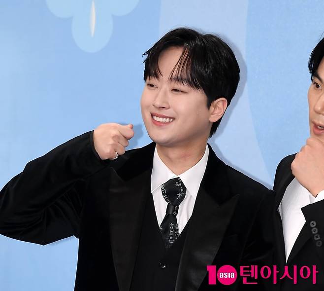 가수 이찬원이 JTBC '톡파원 25시'에서 단독 MC 자리를 차지했다는 후문이다. / 사진=텐아시아 DB