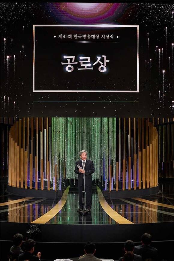 최불암의 특집 다큐 '밥상지기 최불암, 당신을 기억합니다'의 내레이션은 배우 최수종이 맡는다. /KBS