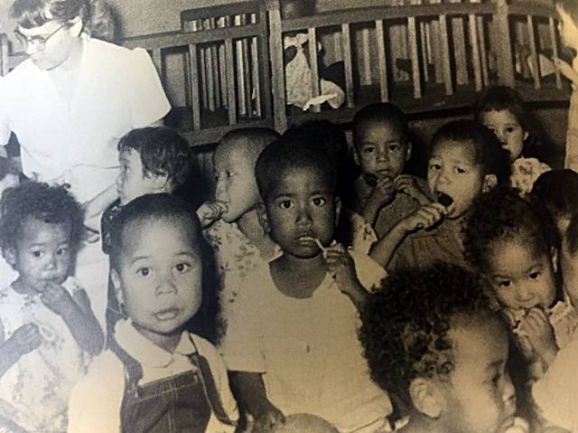 ▲ 홀트양자회에서 해외입양이 되기를 기다리고 있는 아동들 ⓒ중앙입양원(홀트아동복지회 제공)