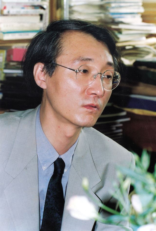 연세대 재직 당시 마광수 교수. 한국일보 자료사진
