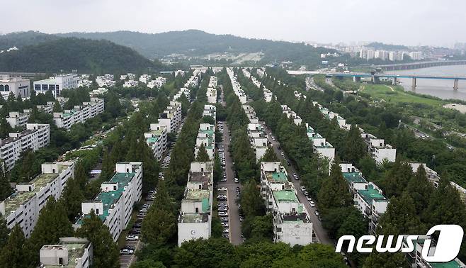 서울 서초구 반포주공 1단지의 모습.(뉴스1 자료사진)© News1 이승배 기자