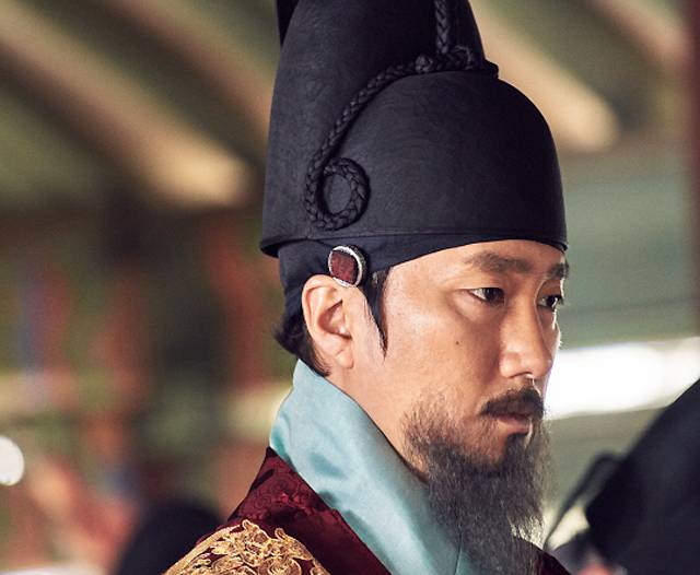 영화 '남한산성'에서 조선 인조 役을 맡은 배우 박해일