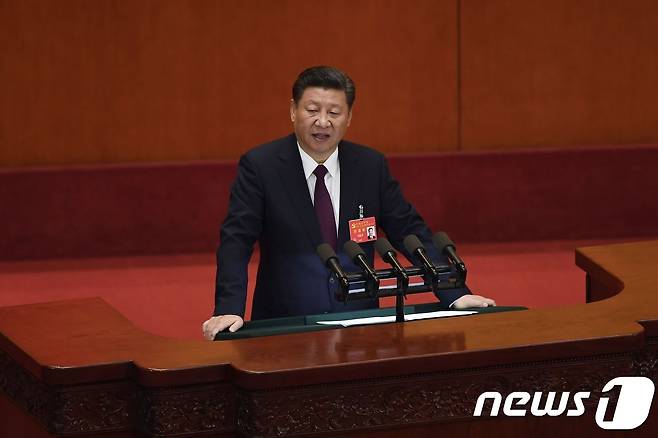 시진핑 주석이 장장 3시간 반에 걸친 개막연설을 하고 있다. © AFP=뉴스1 © News1 박형기 중국 전문위원