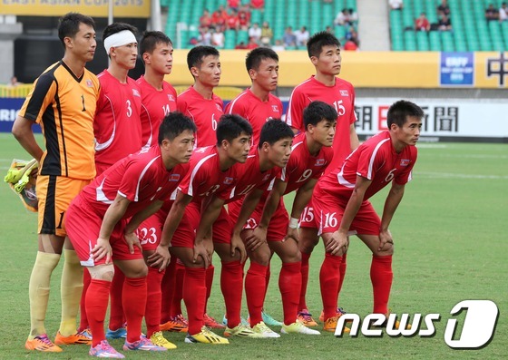 북한이 오는 11월 태국에서 말레이시아와 2019 아시아축구연맹(AFC) 아시안컵 예선 2연전을 펼친다. © News1