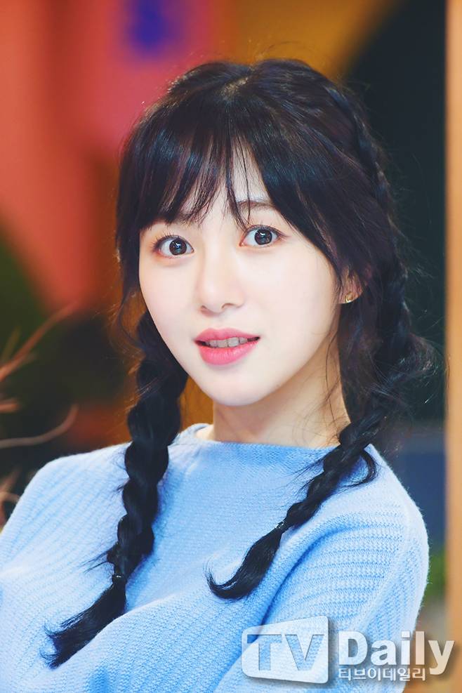 권민아