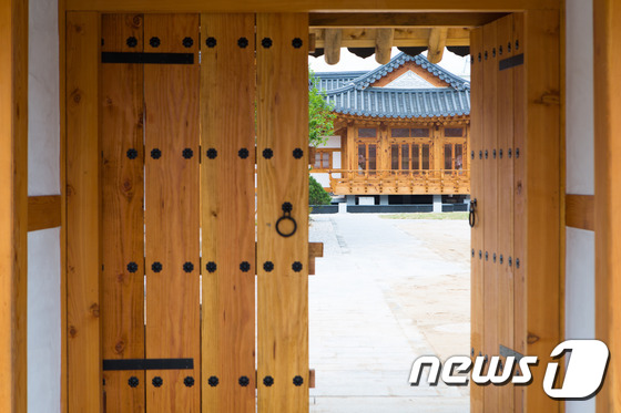 전북 남원 예촌 전통한옥체험관
