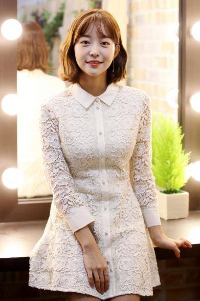 배우 김가은 (서울=연합뉴스) 진연수 기자 = 최근 종영한 tvN 드라마 '이번 생은 처음이라'에 출연한 배우 김가은이 서울 종로구 수송동 연합뉴스 사옥에서 인터뷰에 앞서 포즈를 취하고 있다. 2017.12.14