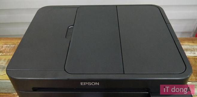 상단 ADF를 접은 모습